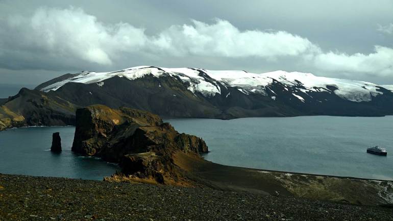 Antarctica – Beyond the Ice post thumbnail image
