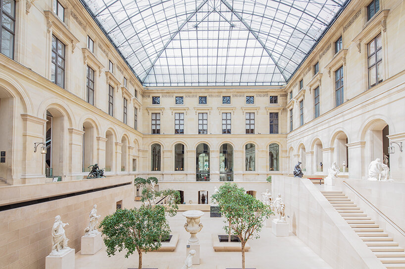 explore the silent and opulent galleries of the louvre through franck bohbot’s lens post thumbnail image