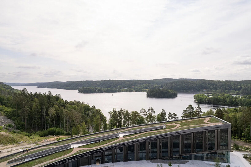snøhetta’s wendelstrand lakehouse resembles a moss-covered spine in sweden post thumbnail image
